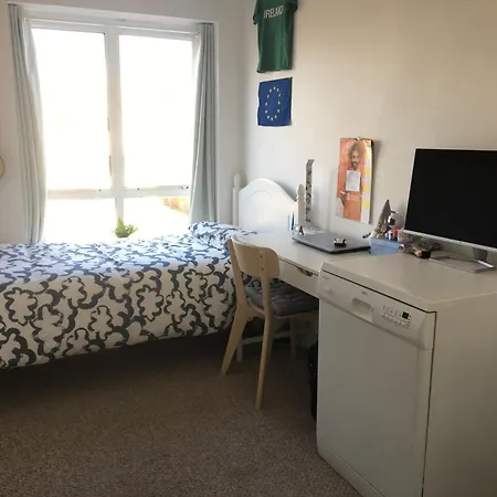 Apartamento Spacious 3 Bedroom With Parking Dublín