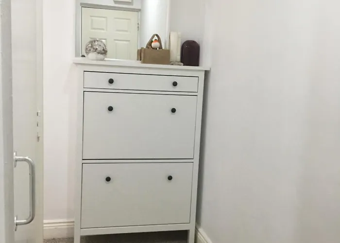 Spacious 3 Bedroom With Parking Апартаменты