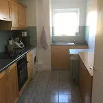 Spacious 3 Bedroom With Parking Appartamento *