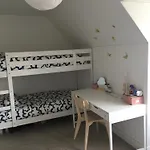Apartment Spacious 3 Bedroom With Parking