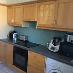 Spacious 3 Bedroom With Parking Apartment *