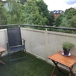 Spacious 3 Bedroom With Parking *