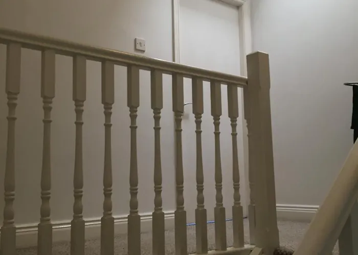 Spacious 3 Bedroom With Parking 아파트